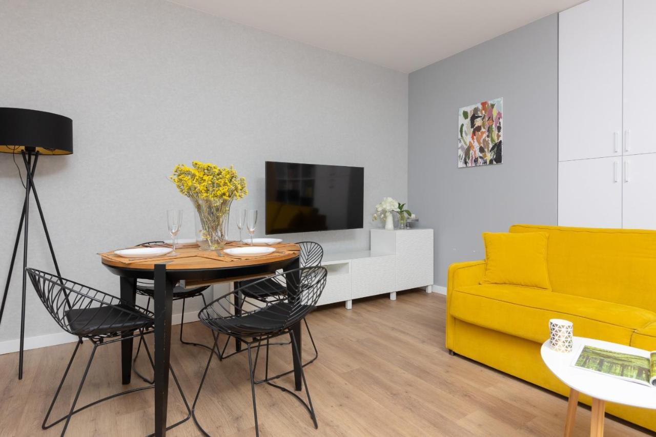 Warsaw Mokotow Apartment With 2 Bedrooms By Noclegi Renters المظهر الخارجي الصورة
